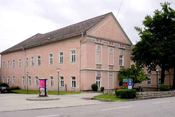 Franziskanerkloster Judenburg Außenansicht