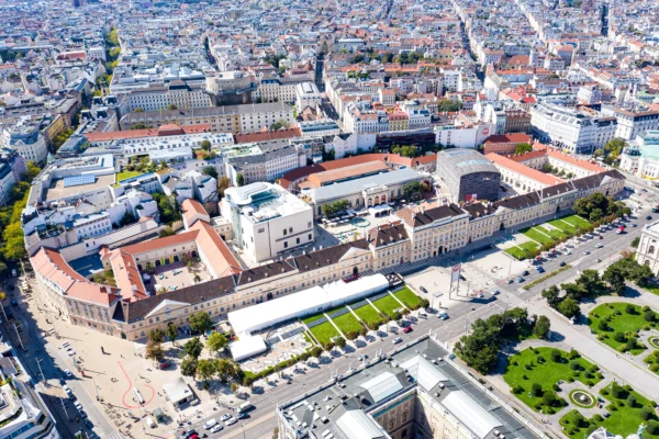 Luftansicht des Museumsquartiers in Wien
